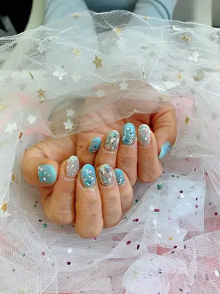 ネイル カラー 🦋ネイルサロン ブラン🌈ゆりのネイルデザイン