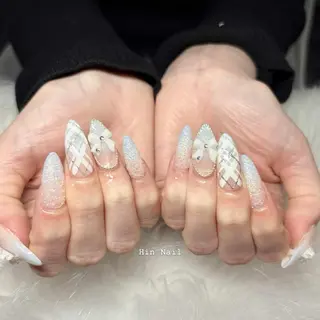 ネイル HIN NAILのネイルデザイン