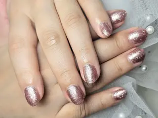 ネイル Gravis Luxey 錦糸町店所属・Megumi ☺︎のネイルデザイン