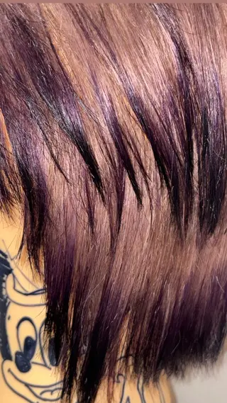 ショート カラー 飯塚 優希のヘアスタイル