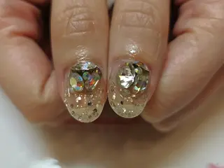 ネイル ネイルリボン 受付スタッフのネイルデザイン