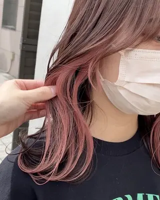 セミロング カラー 青野 葵のヘアスタイル