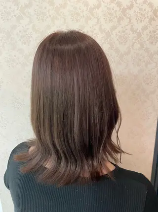 セミロング ヒヨシ ルナのヘアスタイル