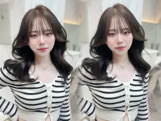 セミロング MOE 福岡韓国ヘア✧︎のヘアスタイル