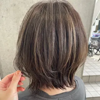 ミディアム 光石 季世のヘアスタイル