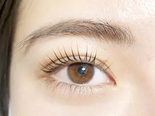 マツエク・マツパ Crescent  Eye 下北沢のマツエク・マツパデザイン