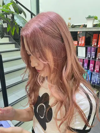 セミロング 韓国ハイトーン🦋 hikariのヘアスタイル