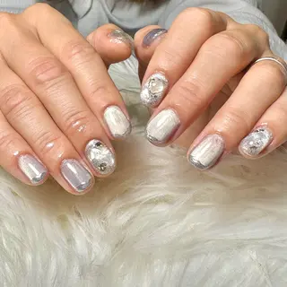 ネイル hohomi .のネイルデザイン