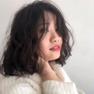 ショート カラー 三石 翔太のヘアスタイル