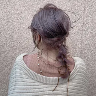 ロング カラー ヘアアレンジ Mirai 🧸のヘアスタイル