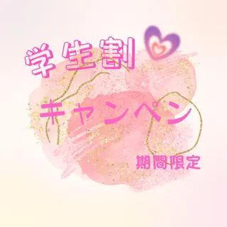 ネイル RAFFINE 月🦋🩵のネイルデザイン