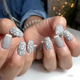 ネイル Legit nail salonのネイルデザイン