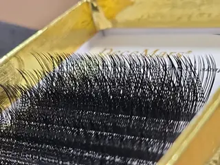 マツエク・マツパ Lily Eye&Nailのネイルデザイン