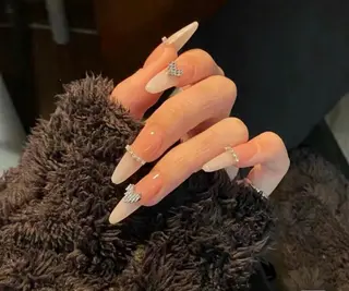 ネイル The ONE栄店 横地のネイルデザイン