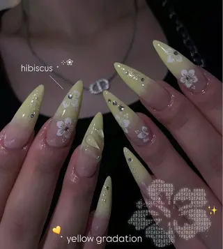 ネイル BERA NAILSのネイルデザイン