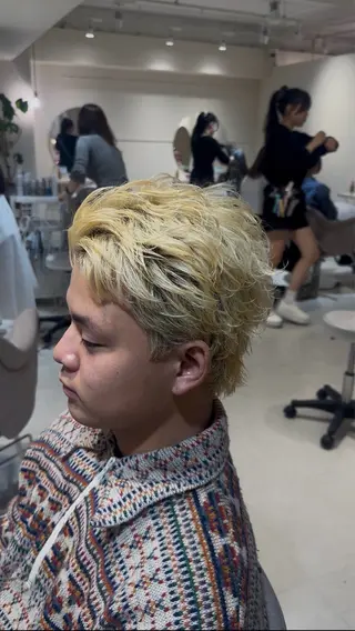 ショート CreBiA あきとのヘアスタイル