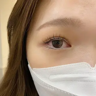 マツエク・マツパ 棚橋 光海のヘアスタイル