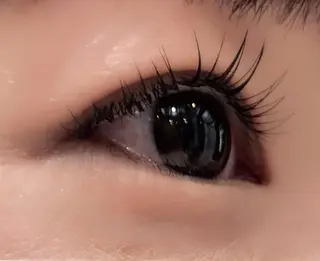 マツエク・マツパ 岡田詩織 MODE Ks松原店のヘアスタイル