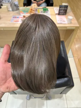 ミディアム カラー 松尾 乾伸のヘアスタイル