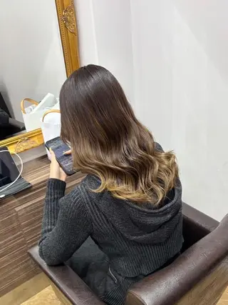 ロング カラー ヘアアレンジ LIP 大阪本店 エクステ 堀谷和孝のヘアスタイル