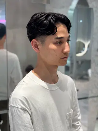 メンズ leo/ロング／ レイヤーカット⛈️のヘアスタイル