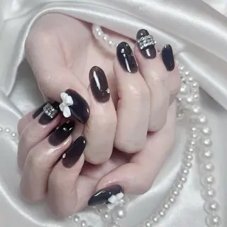 ネイル RAFFINE 月🦋🩵のネイルデザイン