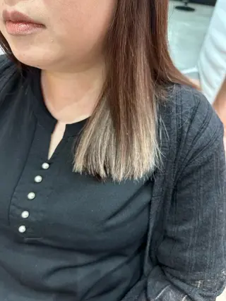 艶暖色/ベージュ SAKI💜のヘアスタイル