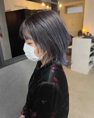 ミディアム ブリーチ/ウルフ ハッシュカット/石山のヘアスタイル