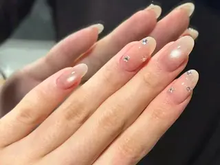 ネイル エシンネイル モモコのネイルデザイン