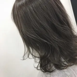 セミロング カラー 中村 卓也のヘアスタイル