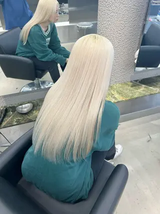 ロング カラー ✅ケアブリーチ✅ トヨオカ ノブヒデのヘアスタイル