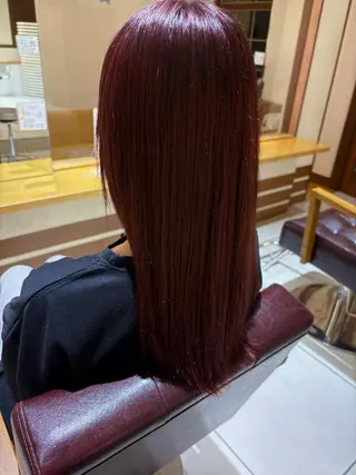 カラー 尾野 碧泉のヘアスタイル