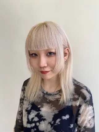 セミロング カラー ‪❥ブリーチ💗 MIKUのヘアスタイル