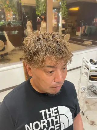 パーマ メンズ Pilina所属・伊丹Pilina 山田のヘアスタイル
