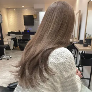 ロング カラー GATE.所属・シマヅ タイジのヘアスタイル