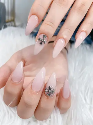 ネイル 美爪パラジェル導入店 Sunnilyのネイルデザイン