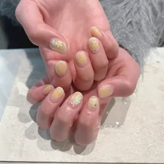 ネイル ecrin エクラン Haruka🌼のネイルデザイン
