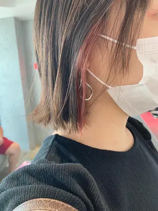 ショート カラー PHIDGE所属・山下 千明のヘアスタイル