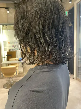 ミディアム カラー パーマ 海外レイヤー 🇺🇸/ヒナコのヘアスタイル