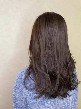 カラー ゆ らのヘアスタイル