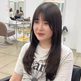 セミロング クロスパーマ× 透明感カラー✂︎のヘアスタイル