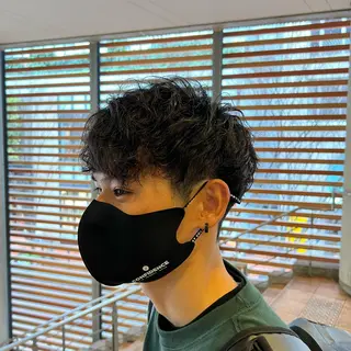 ショート パーマ メンズ unopulir Vamos店所属・梅田茶屋町メンズ 専門美容師 山元一平のヘアスタイル