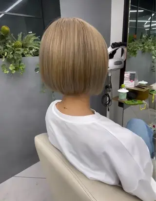 カラー ORO池田店 松本優希のヘアスタイル