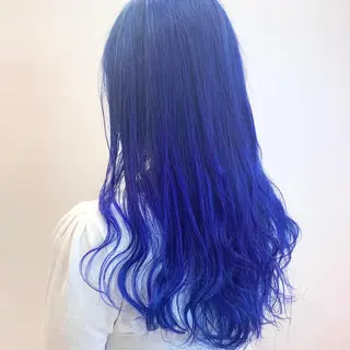 セミロング カラー ハッシュカット レイヤー池袋のヘアスタイル