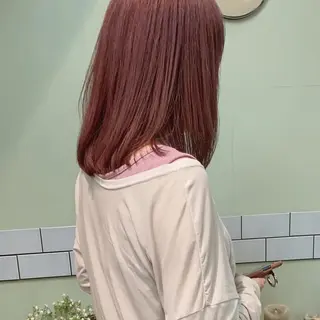 ミディアム カラー 髪質改善ｶﾗｰ ｹｱﾌﾞﾘｰﾁ/ﾀﾑのヘアスタイル