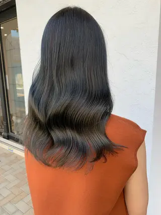 セミロング カラー 艶髪レイヤー上田 紗也🇰🇷💗のヘアスタイル