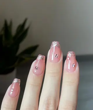 ネイル u1salon所属・ゆい ユイのネイルデザイン