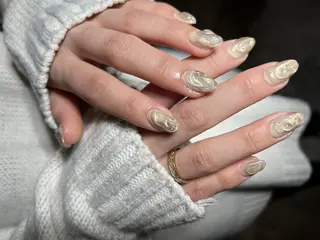 ネイル Cleo伏見 Ellysのネイルデザイン