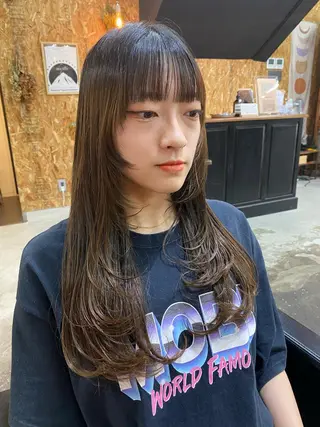 ロング カラー パーマ ヘアアレンジ メンズ キッズ ネイル マツエク・マツパ アイブロウ chapter問屋町 💘小室明華のヘアスタイル