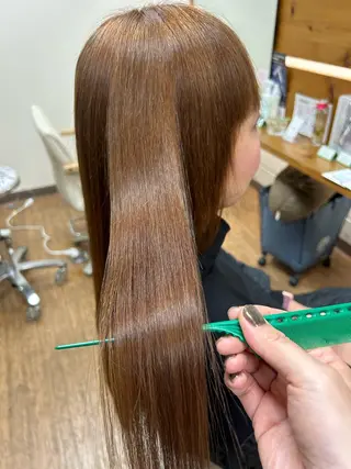 ロング 神谷 千明のヘアスタイル